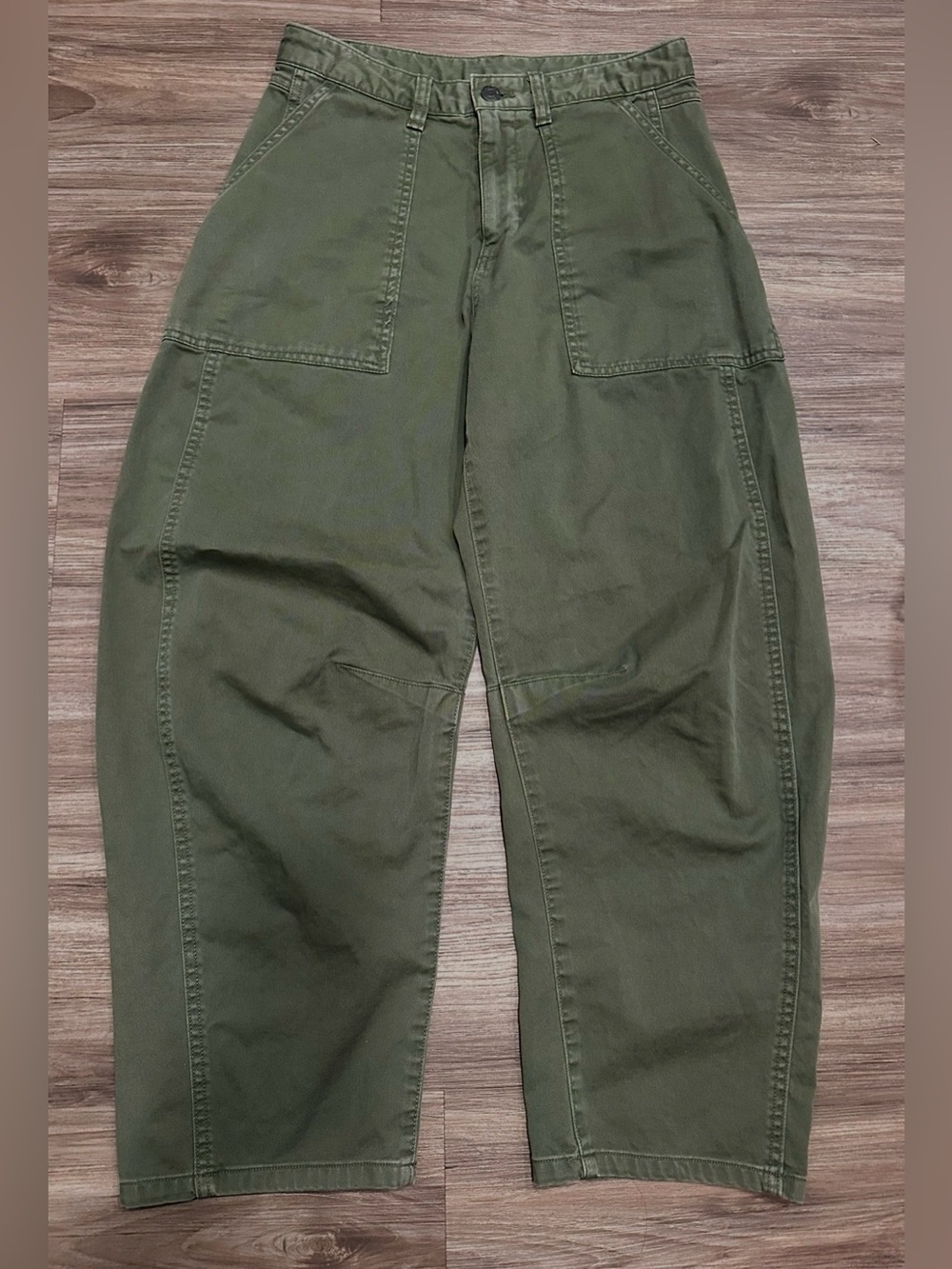 Mid rise twill barrel pants Women's Jeans - Picture 2 of 4